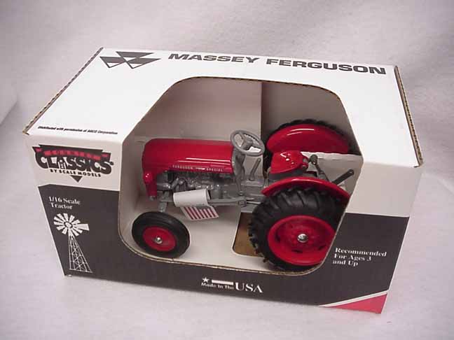 1/16 Ferguson 35 Special Tractor, Made in the USA