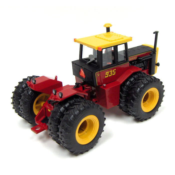 1/32 Versatile 935 with Duals, 2011 National Farm Toy Show