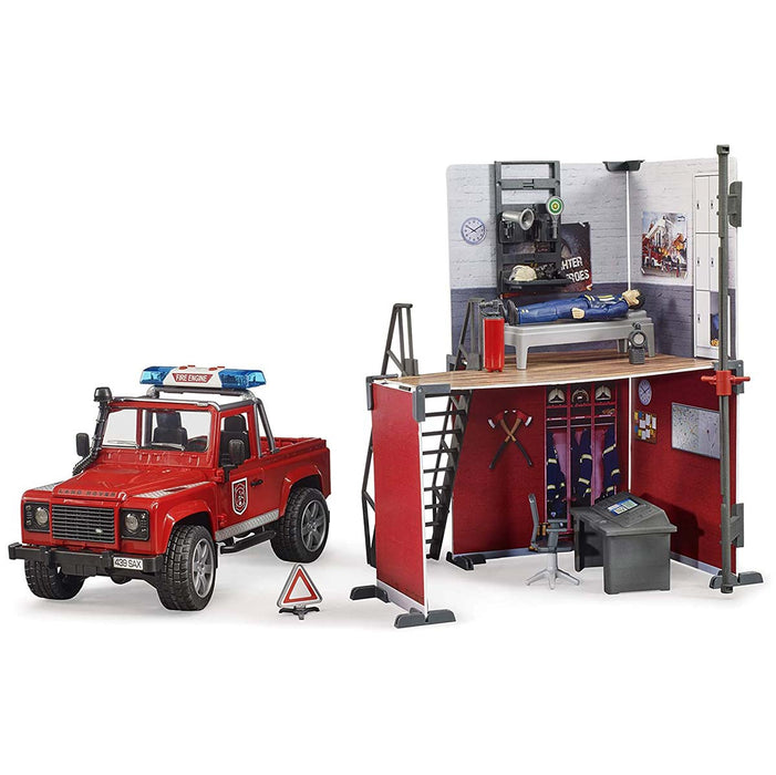(B&D) 1/16 Bruder Fire Station with Land Rover Defender Truck, Fireman and Accessories - Damaged Item