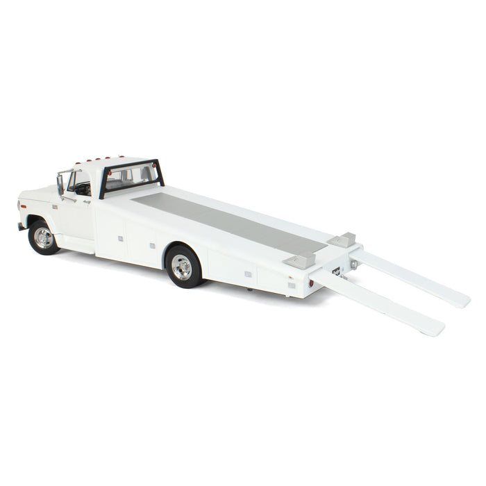 1/18 White 1970 Dodge D-300 Ramp Truck by ACME Diecast