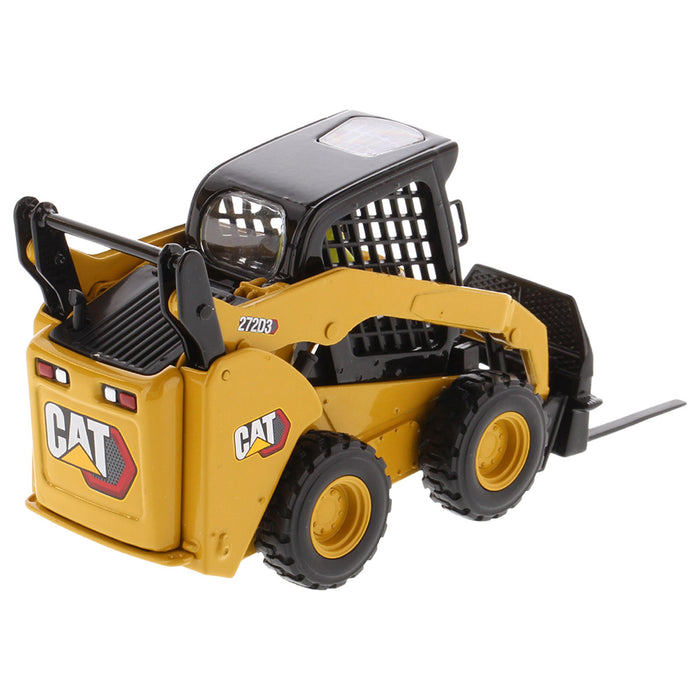 1/32 CAT 272D3 Skid Steer Loader w/ Bucket, Fork and Grapple Tools