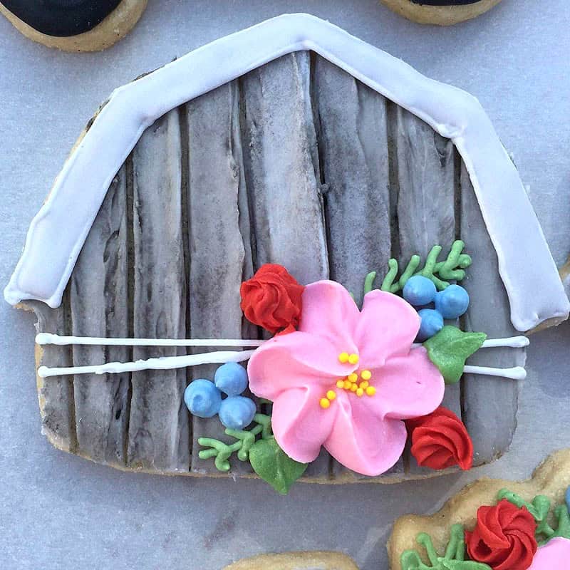 Barn Cookie Cutter