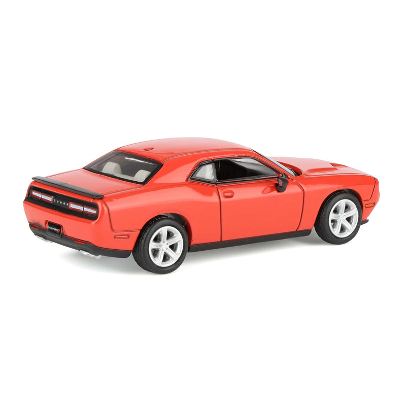 1/64 2016 Dodge Challenger RT, Torred, GreenLight Muscle Series 30