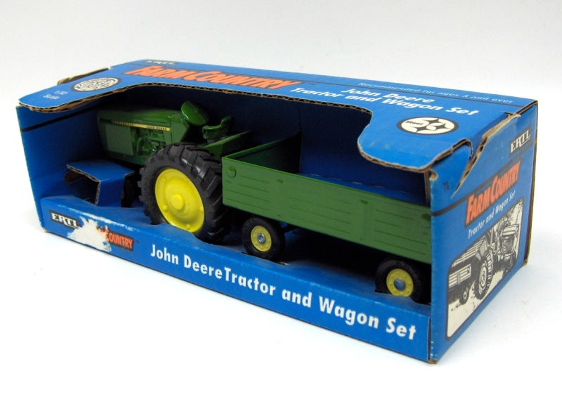 (B&D) 1/32 John Deere Tractor and Wagon Set by ERTL - Damaged Item