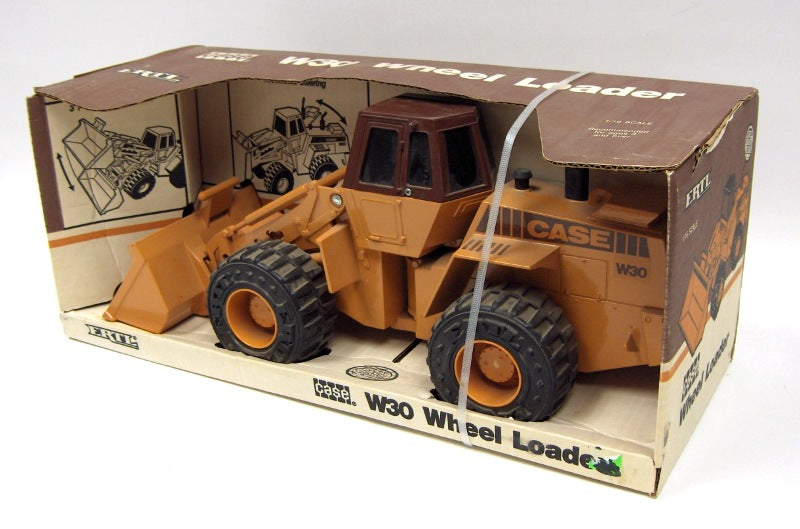 (B&D) 1/16 Case W30 Wheel Loader - No Box, Missing Stacks