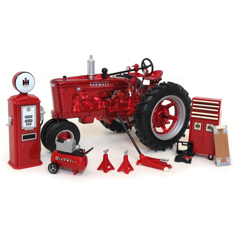 1/16 1939 Red Chrome Plated IH Farmall M Parts & Service Set by ERTL, 2018 PA Farm Show