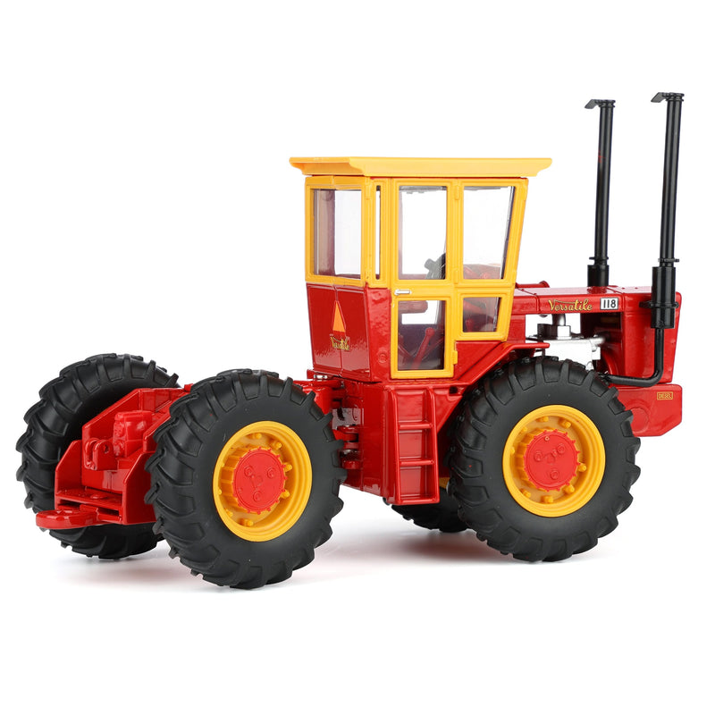 (B&D) 1/32 Versatile 118 Tractor with 4WD & Dual Exhaust by ERTL - Damaged Box