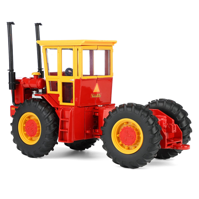 (B&D) 1/32 Versatile 118 Tractor with 4WD & Dual Exhaust by ERTL - Damaged Box