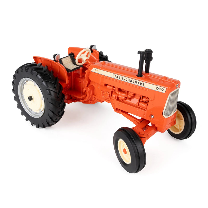 Sealed Case of 4 ~ 1/16 Allis Chalmers D-19 Diesel Tractor with Wide Front by ERTL