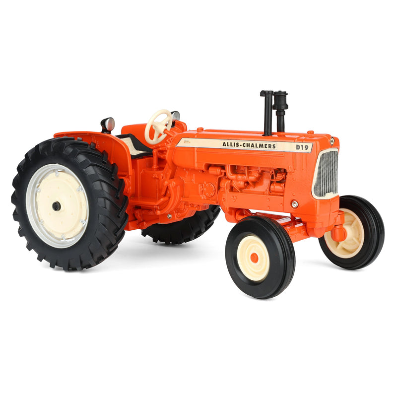 1/16 Allis Chalmers D-19 Diesel Tractor with Wide Front by ERTL