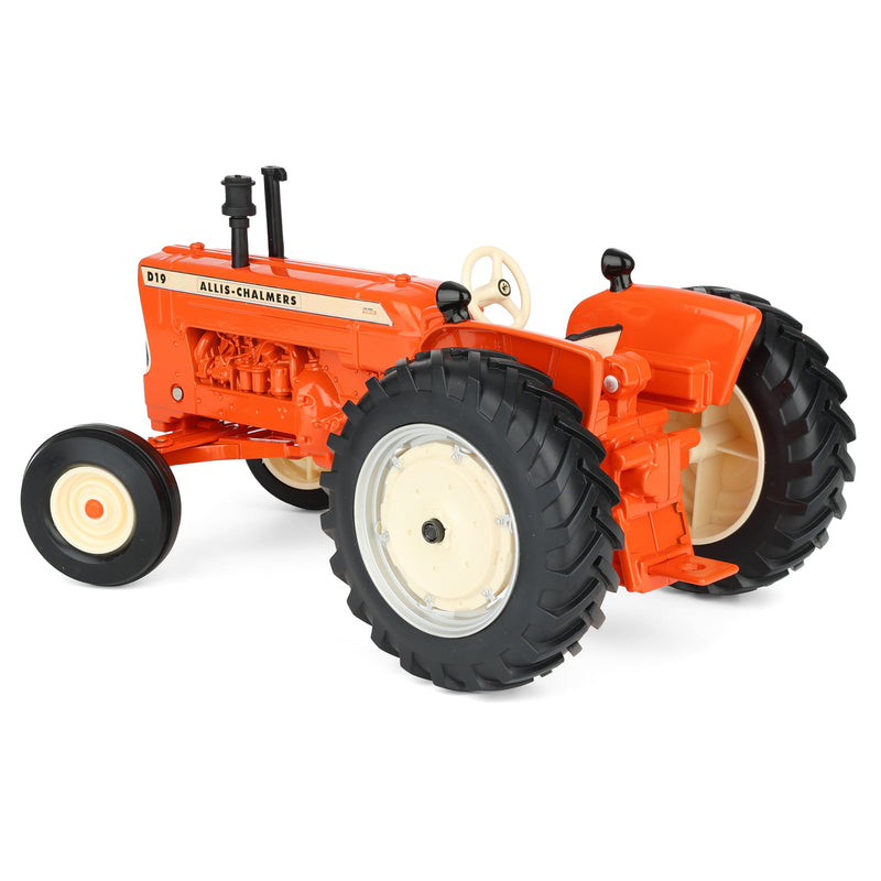 1/16 Allis Chalmers D-19 Diesel Tractor with Wide Front by ERTL
