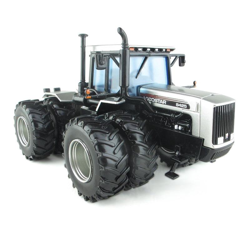 1/32 AGCOSTAR 8425 4WD Tractor by ERTL, 2026 National Farm Toy Show