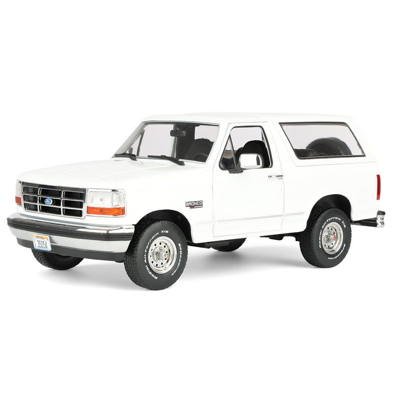 1/18 1993 Ford Bronco XLT Oxford White Artisan Collection