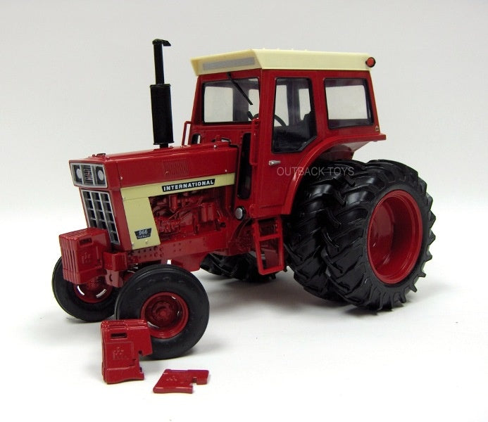 1/16 International 966 Cab w/ Duals & 3-Point Hitch, ERTL Prestige Collection