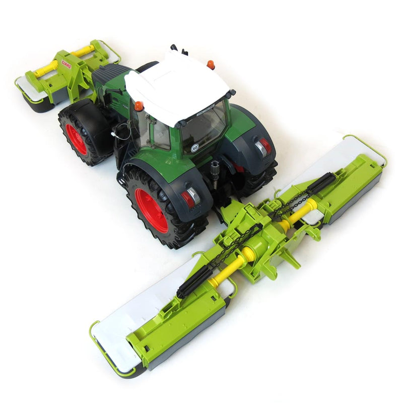 (B&D) 1/16 Claas Disco 8550 C Plus Disc Mower by Bruder - Damaged Box