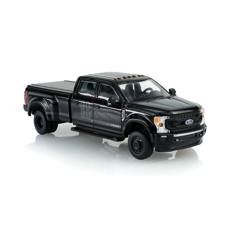 1/64 2020 Ford F-450 XL Super Duty Pickup Truck, Black Bandit Series 31