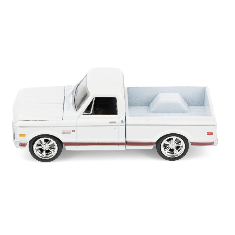 1/64 1972 Chevy C10 Cheyenne Short Bed Pickup Truck, White, Hobby Exclusive by Greenlight
