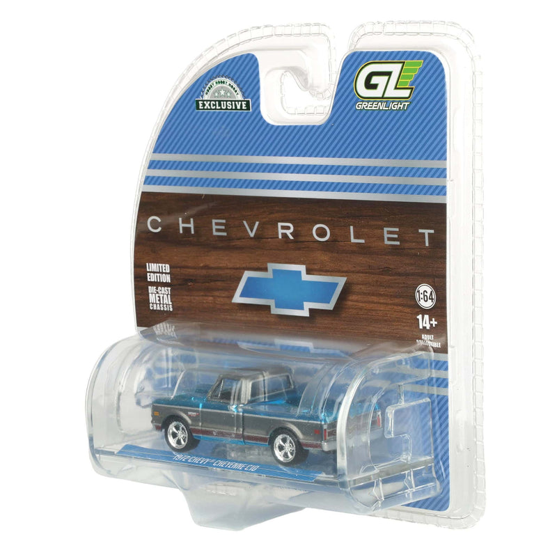 Blue Chrome Super Chase Unit ~ 1/64 1972 Chevy C10 Cheyenne Short Bed Pickup Truck, Blue/Gray, Hobby Exclusive by Greenlight