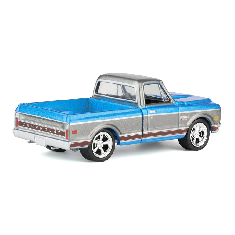 1/64 1972 Chevy C10 Cheyenne Short Bed Pickup Truck, Blue/Gray, Hobby Exclusive by Greenlight
