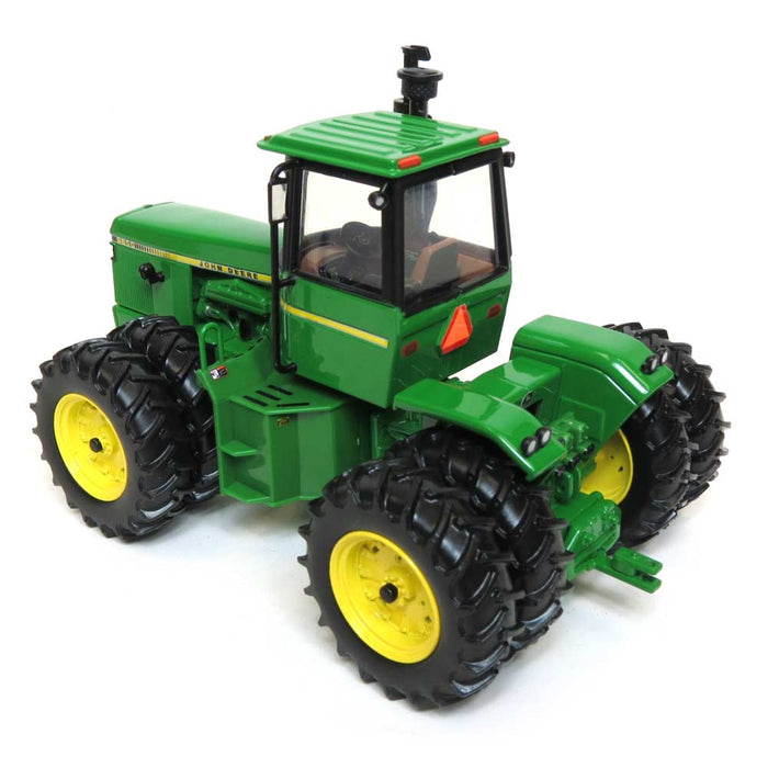 1/32 John Deere 8650 4WD with Front & Rear Duals, 2016 National Farm Toy Show