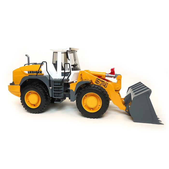 1/16 Liebherr L574 Road Wheel Loader by Bruder Plastic