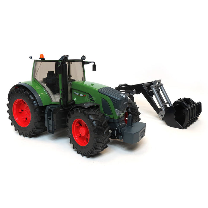 1/16 Fendt 936 Vario with Front Loader by Bruder