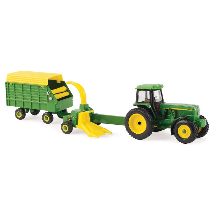 1/64 John Deere 4960 with Pull-Type Forage Harvester and Wagon