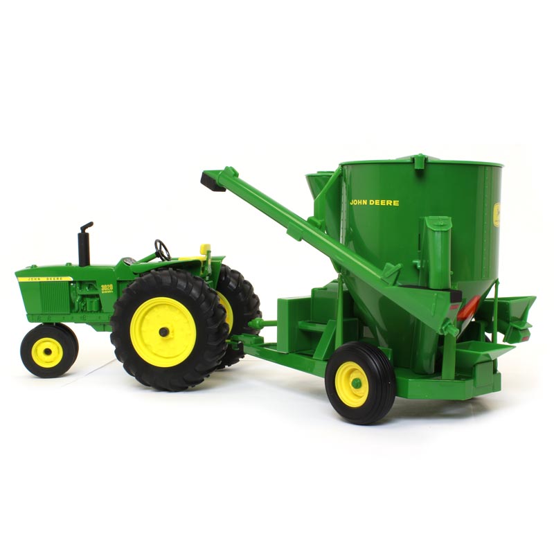 1/16 John Deere 3020 with Grinder Mixer