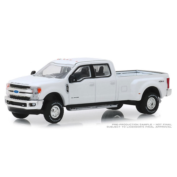 1/64 2018 Ford F-350 King Ranch - Oxford White  --Dually Drivers Series 1