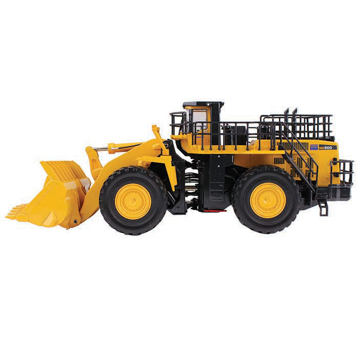 1/50 Komatsu WA900-3 Articulating Wheel Loader by First Gear