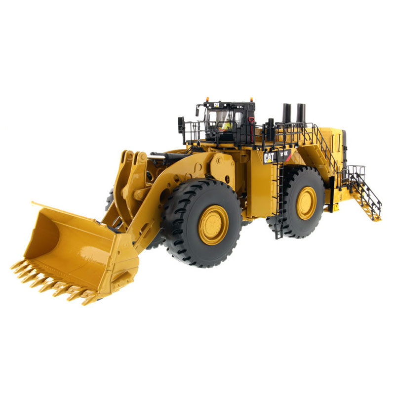 1/50 Caterpillar 994K Wheel Loader with Rock Bucket - High Line Series