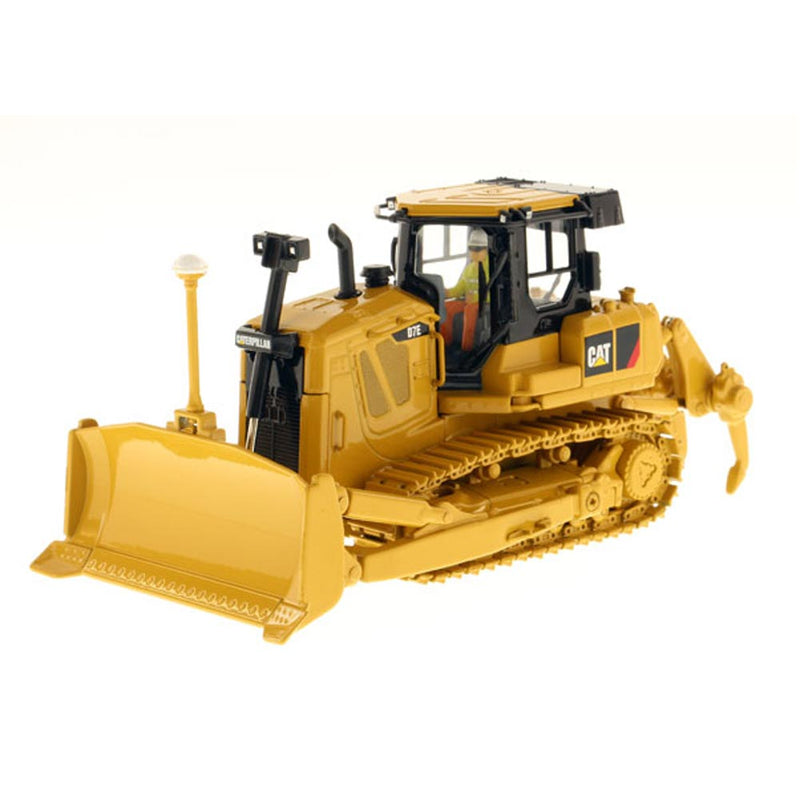 1/50 Caterpillar D7E Track-Type Tractor Dozer