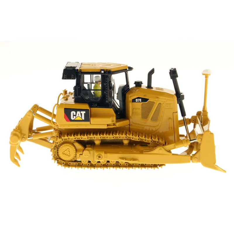 1/50 Caterpillar D7E Track-Type Tractor Dozer