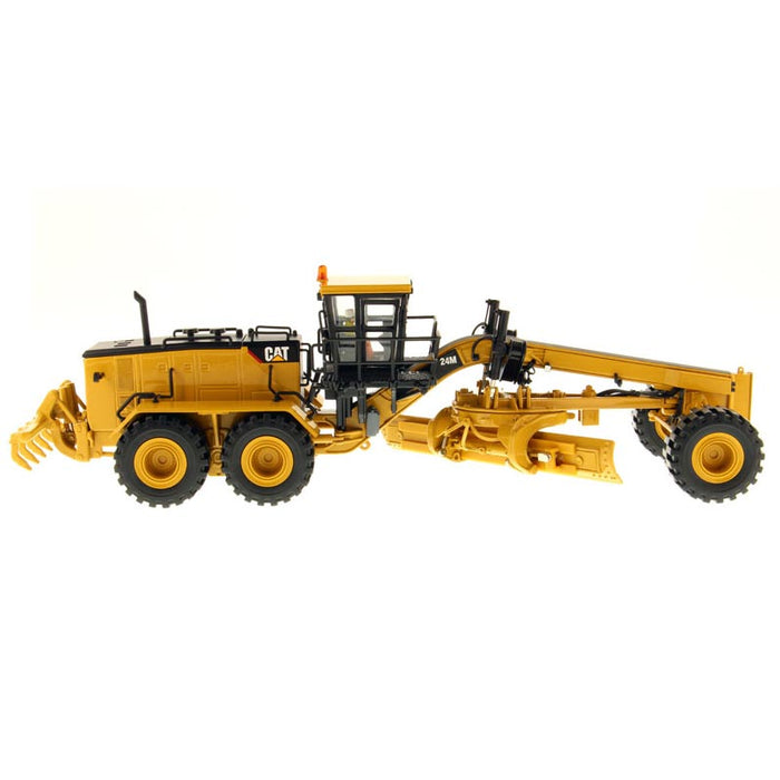 1/50 Caterpillar 24M Motor Grader-Core Classic Series