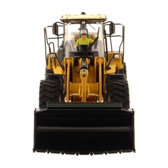 1/50 Caterpillar 966M Wheel Loader, Diecast Masters Core Classics Series