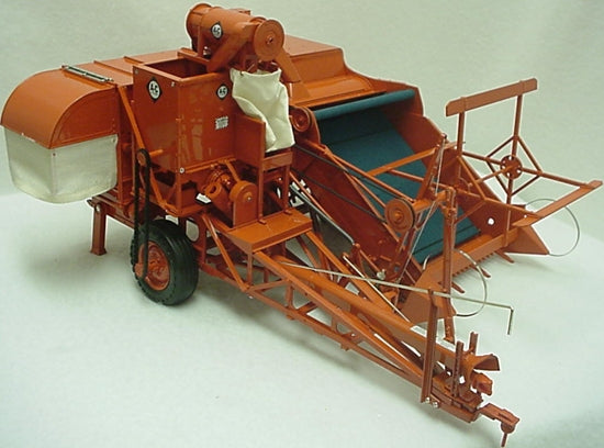 1/12 Allis Chalmers 60A All Crop Harvester by Franklin Mint