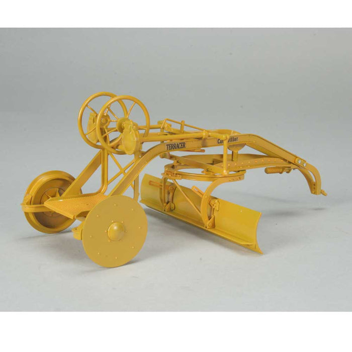 1/16 High Detail Caterpillar No. 1 Terracer Pull Grader