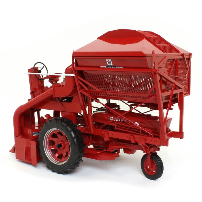 1/16 1953 Farmall Super M w/ Mounted 314 Low Drum 1-Row Cotton Picker, 2018 Red Power Round Up