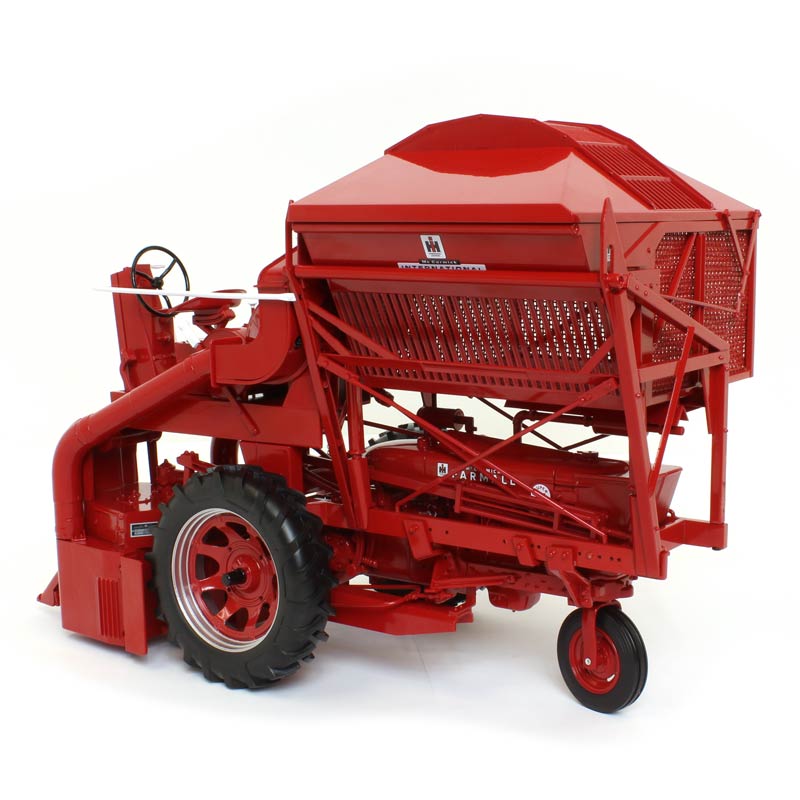 1/16 1953 Farmall Super M with Mounted 314 Low Drum 1-Row Cotton Picker, 2018 Red Power Round Up
