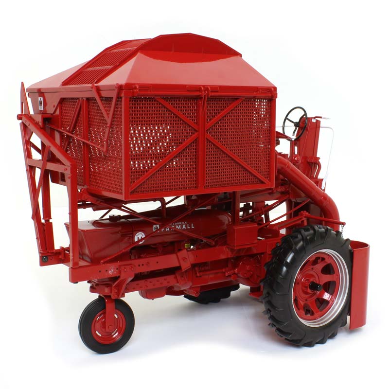 1/16 1953 Farmall Super M with Mounted 314 Low Drum 1-Row Cotton Picker, 2018 Red Power Round Up