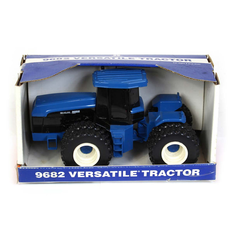 1/32 New Holland Versatile 9682 with Duals by ERTL