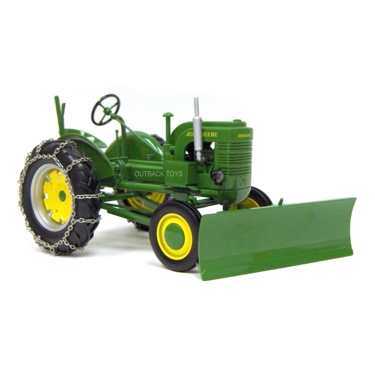1/16 John Deere LA Tractor with Snowblade and Chains by SpecCast