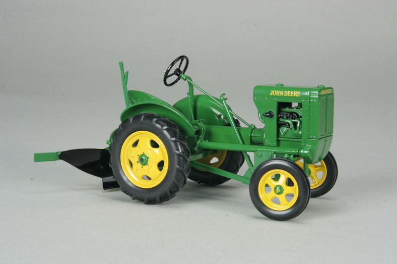 1/16 John Deere L with Plow by SpecCast