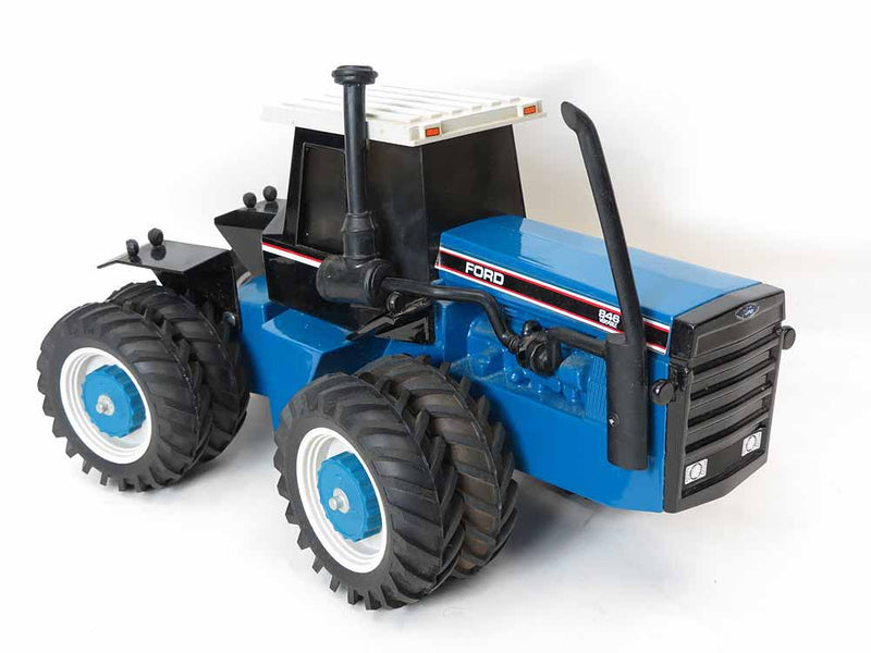 (B&D) 1/16 Ford Versatile 846 with Duals, Made in the USA - NO BOX