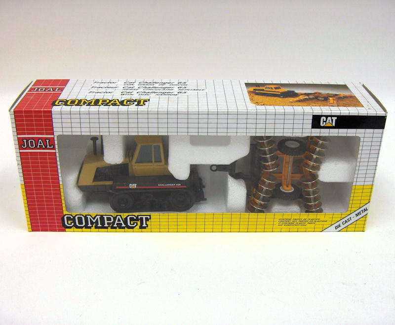 1/42 Caterpillar Challenger 65 with Disc Harrow by Joal