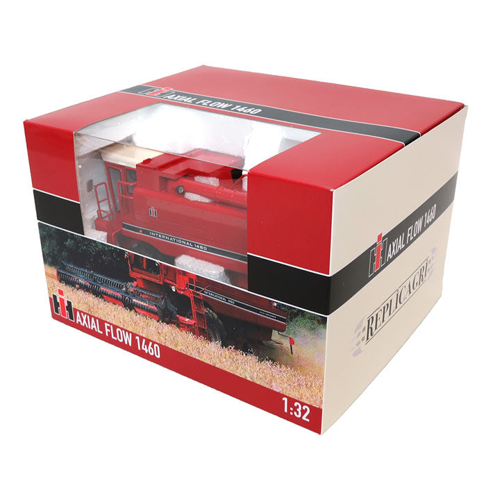 1/32 International Harvester 1460 Axial-Flow Combine with Grain