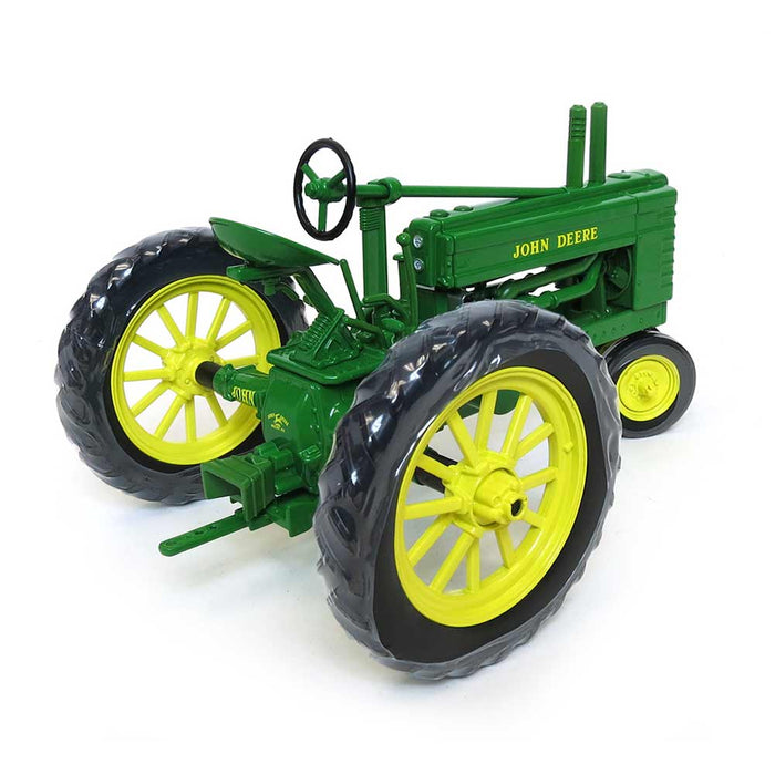 1/16 John Deere 1939-1940 Styled B Show Version, 2015 Two Cylinder Club