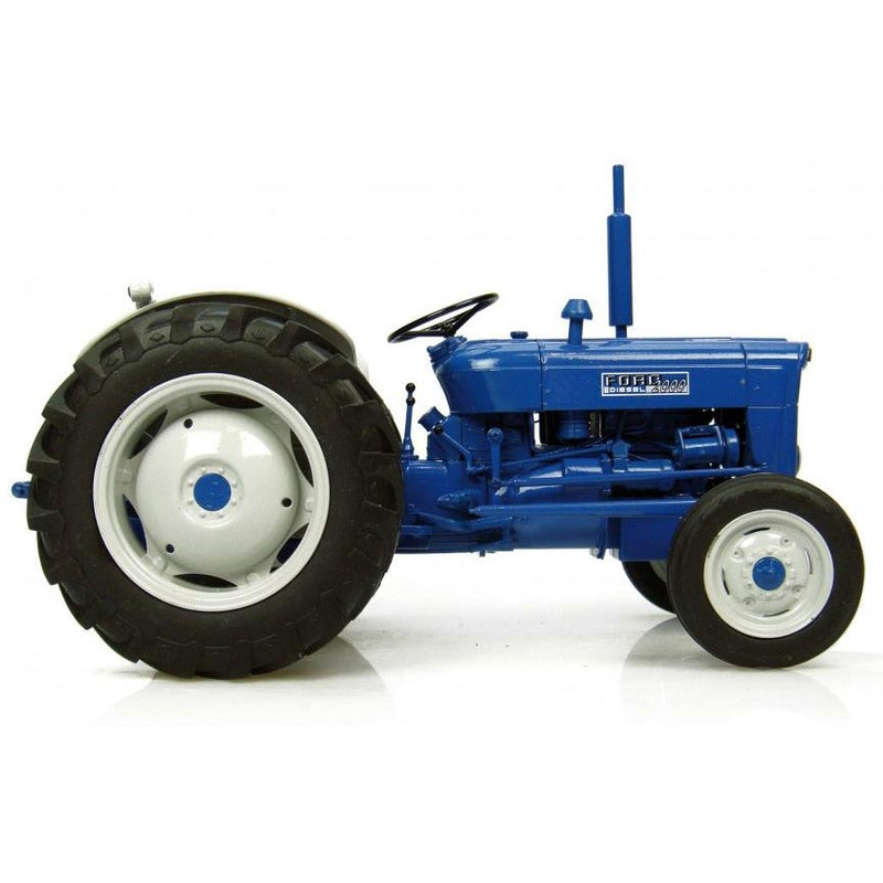 1/16 Ford Dexta 2000 Super Diesel Tractor by Universal Hobbies