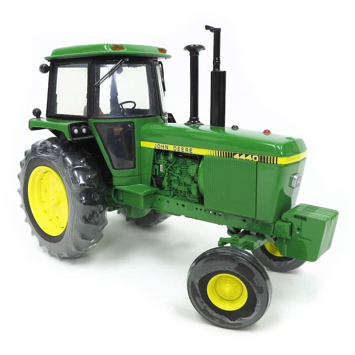 1/16 John Deere 4440, ERTL Precision Classics #17