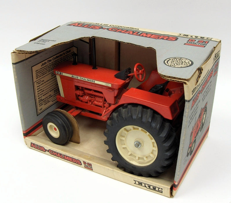 1/16 Allis Chalmers D-21 Turbo Series II with Large Rear Tires